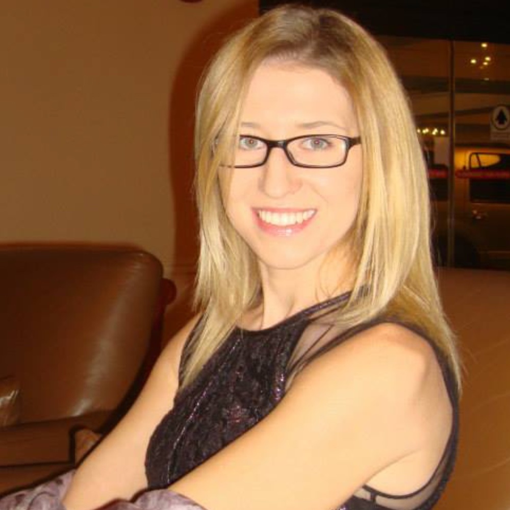 Meet your Posher, Nadia